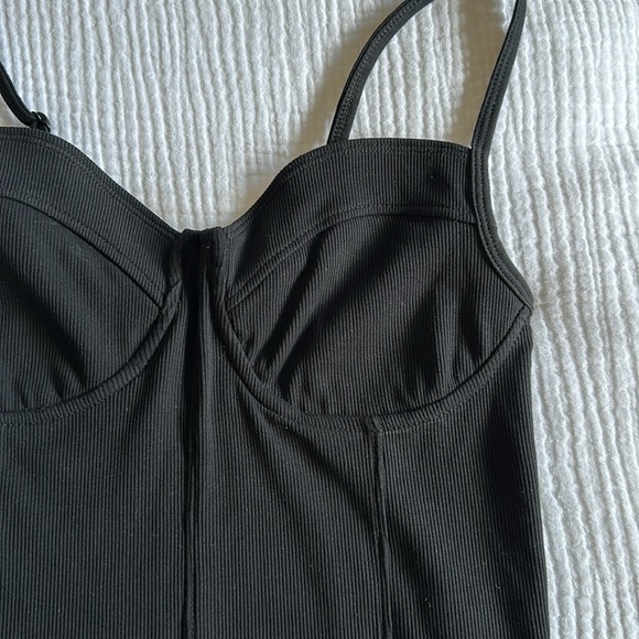 Brunette the Label Tank - Picture 2 of 4